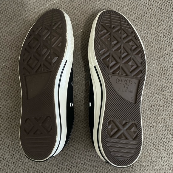 CONVERSE Chuck 70 Low Top Shoes - Picture 3 of 7